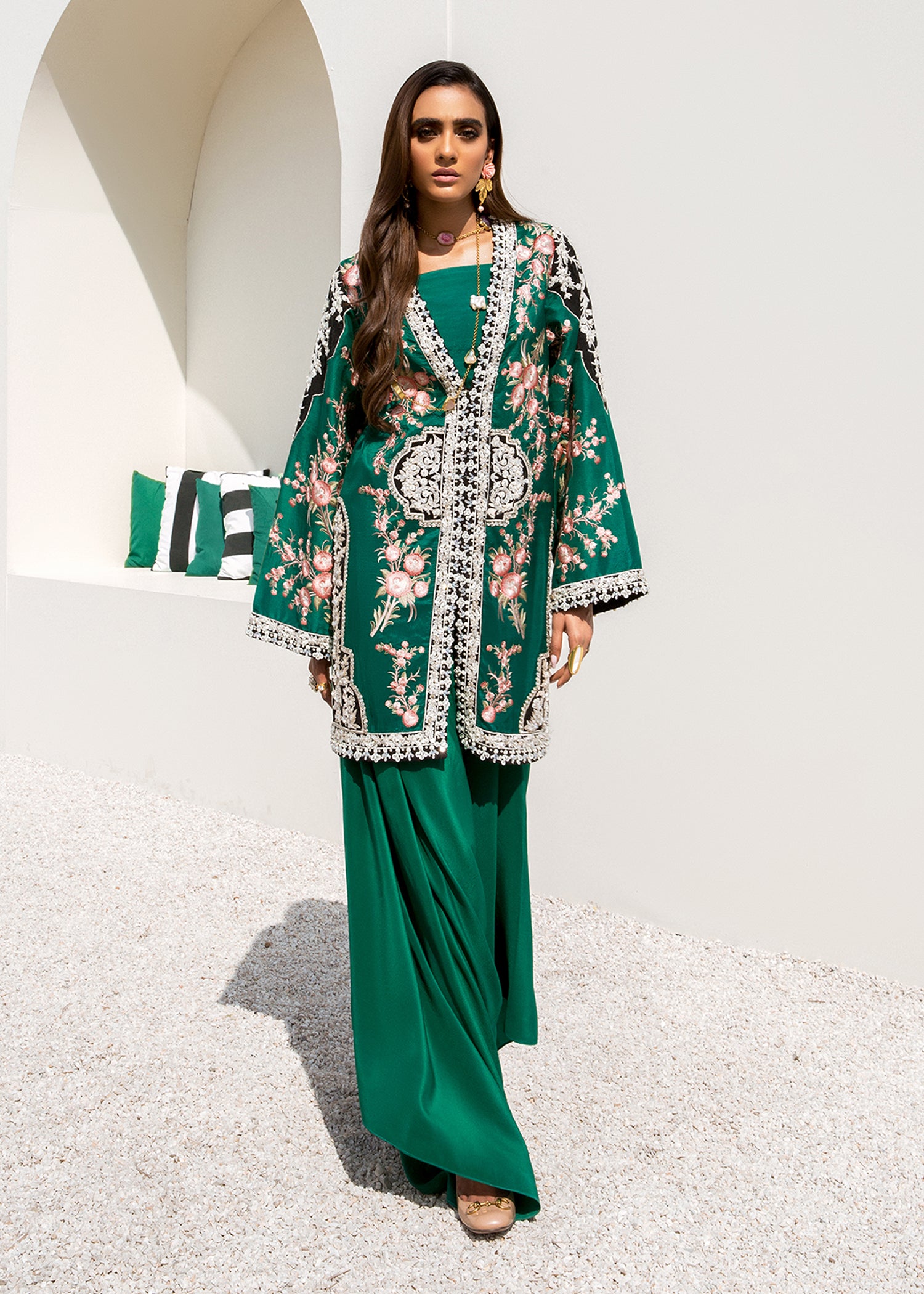 Luxury Pret Women's Outfit – Emerald Bloom by Saira Shakira