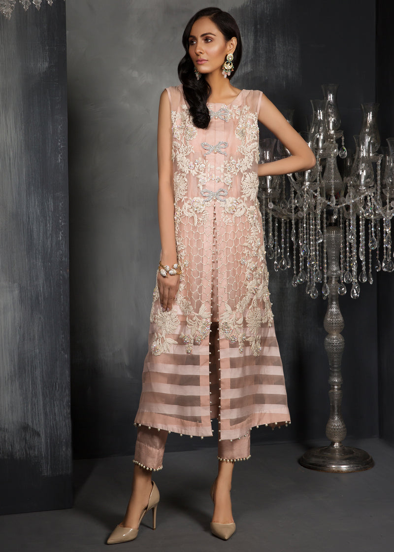 Nude Pink