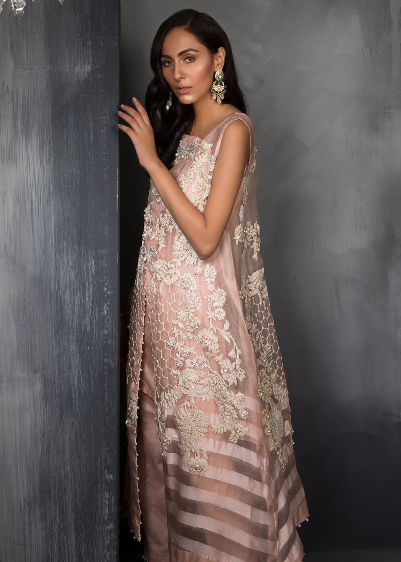 Nude Pink