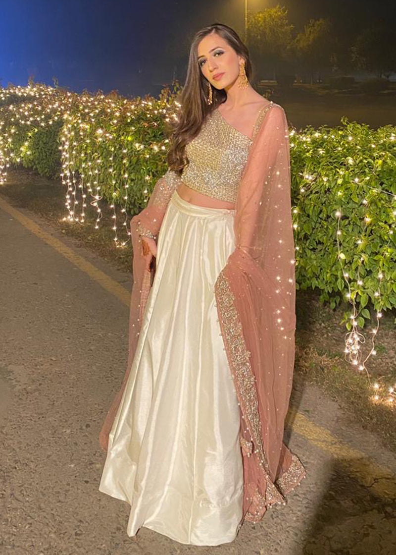 SAIRA SHAKIRA FORMALS