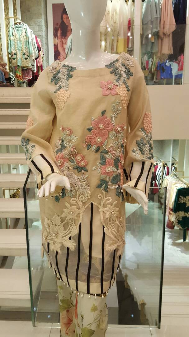 Floral Moat - Ready to Ship