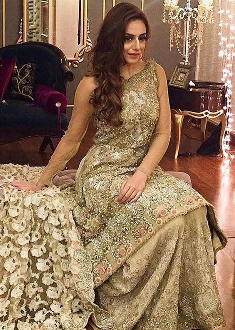 SAIRA SHAKIRA FORMALS