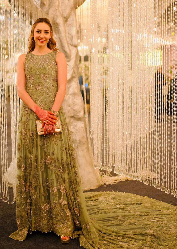 SAIRA SHAKIRA FORMALS