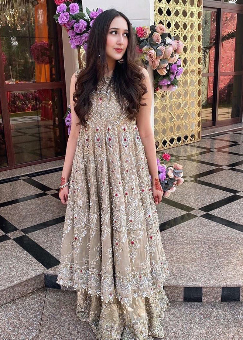 SAIRA SHAKIRA FORMALS