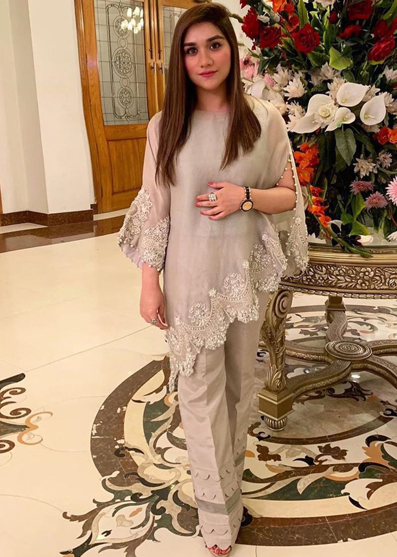 SAIRA SHAKIRA FORMALS