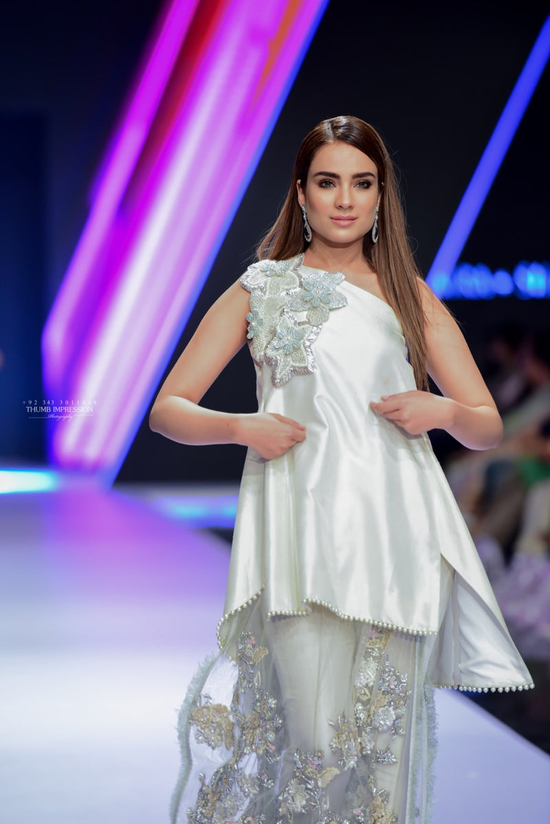 Drape Top