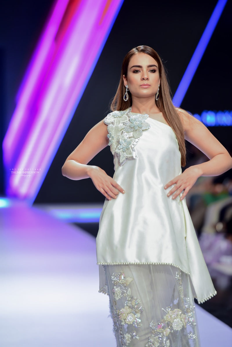 Drape Top