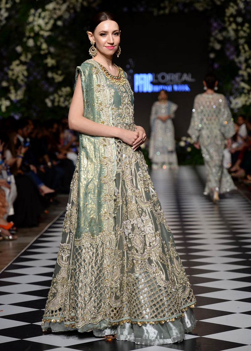 Saira shakira bridal collection 2019 on sale