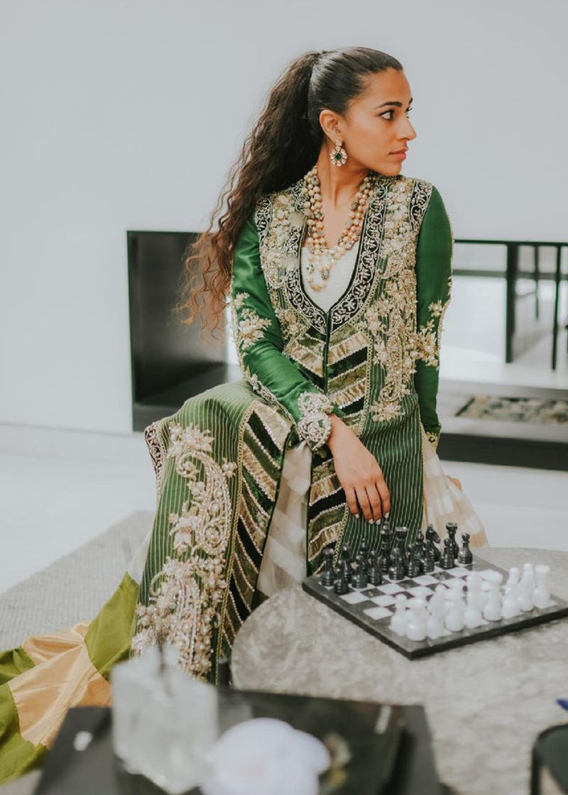 SAIRA SHAKIRA FORMALS