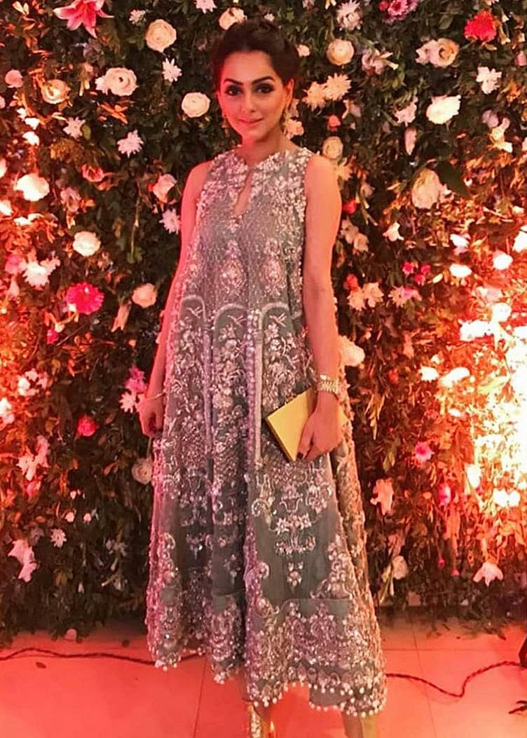 SAIRA SHAKIRA FORMALS